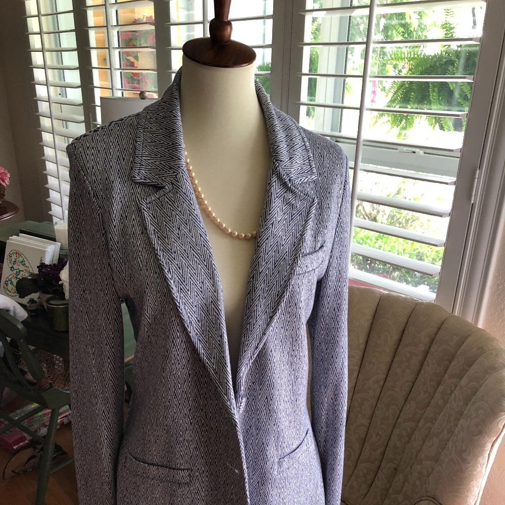 LOVELY Jacket